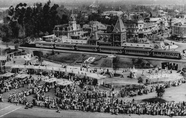 Opening Day Crowd